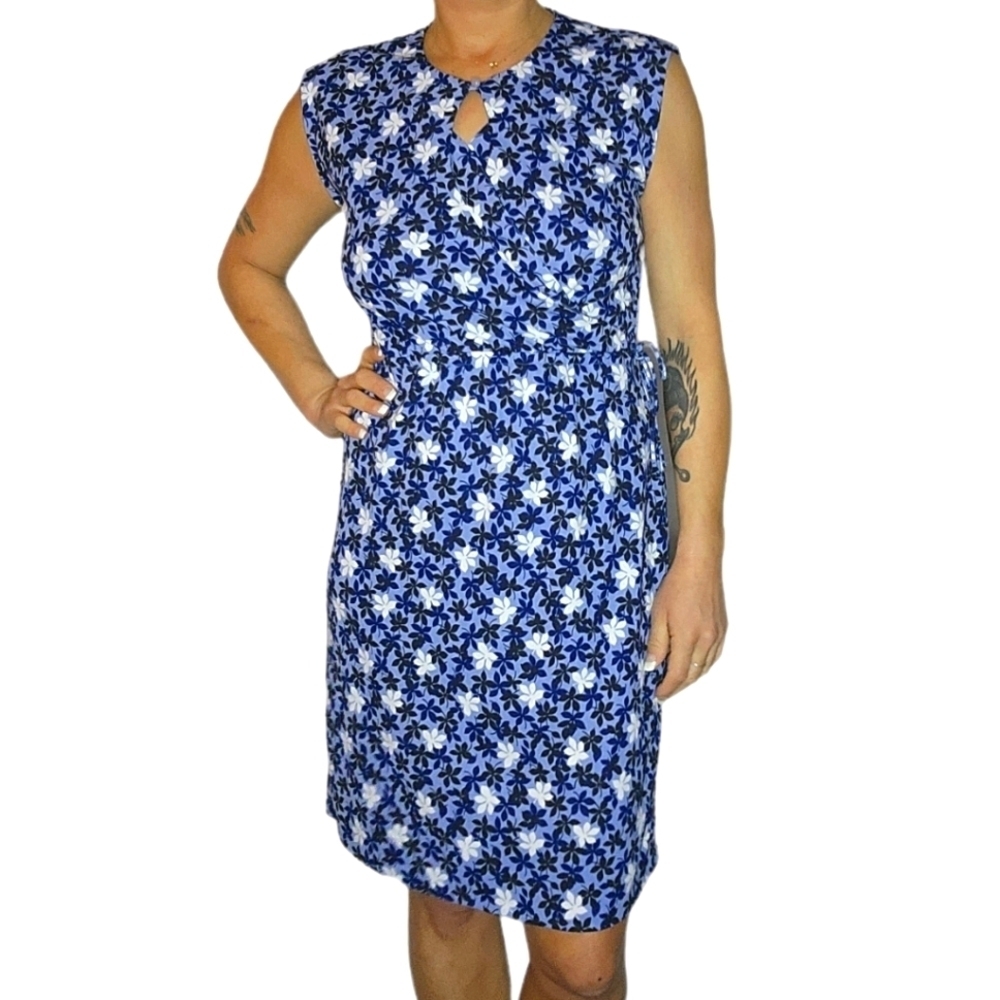 Anne Klein Midi Sheath Dress Geometric Blue Size Medium Petite Keyhole Neckline